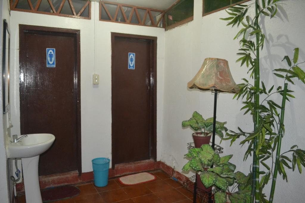 Mabini Pensione Puerto Princesa Kültér fotó